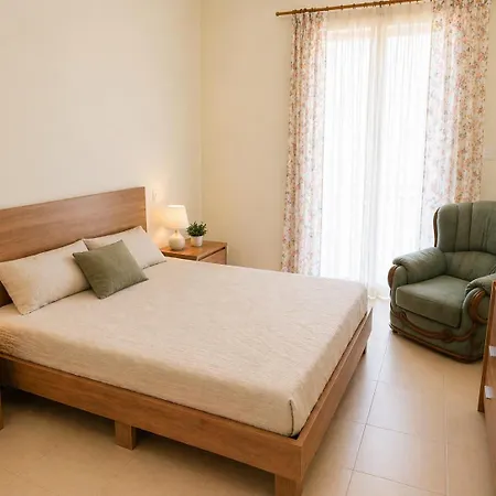 Modern 2 Bedroom With Balcony Near The Sea * St. Paul's Bay